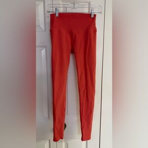 ALO Yoga Coral Leggings